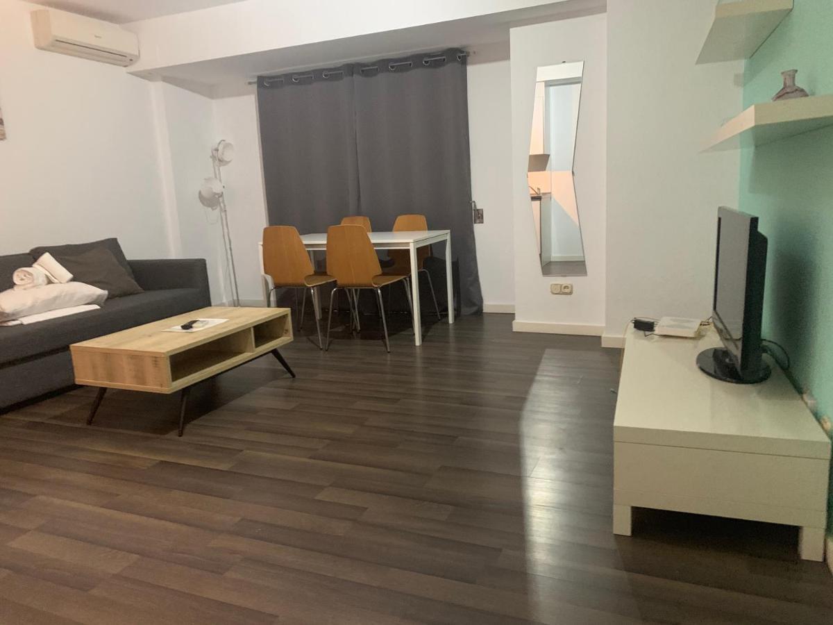 Ferienwohnung Zerka Centro Valencia Exterior foto